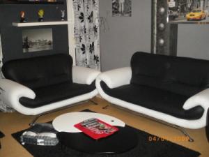 canapé noir et blanc design 8